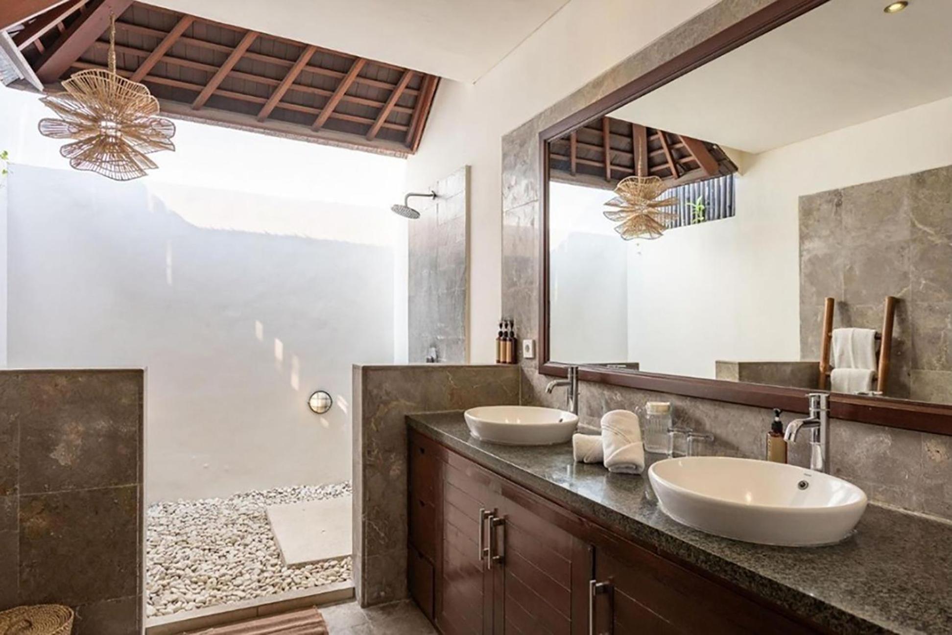 Villa Tiga Mangga By Optimum Bali Villas Seminyak  Ngoại thất bức ảnh